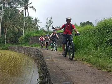 cycling tour package in bangli bali